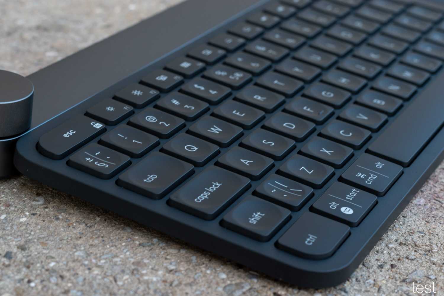 Logitech craft advanced keyboard grey bluetooth