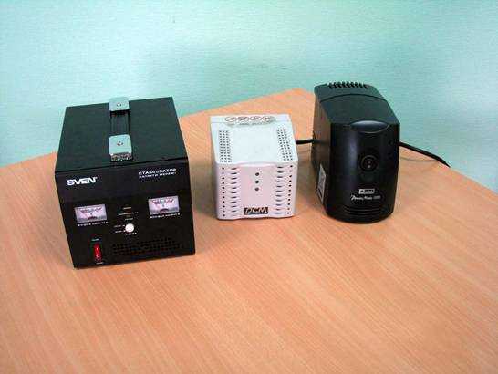 Стабилизатор напряжения powercom tca-2000 — купить, цена и характеристики, отзывы