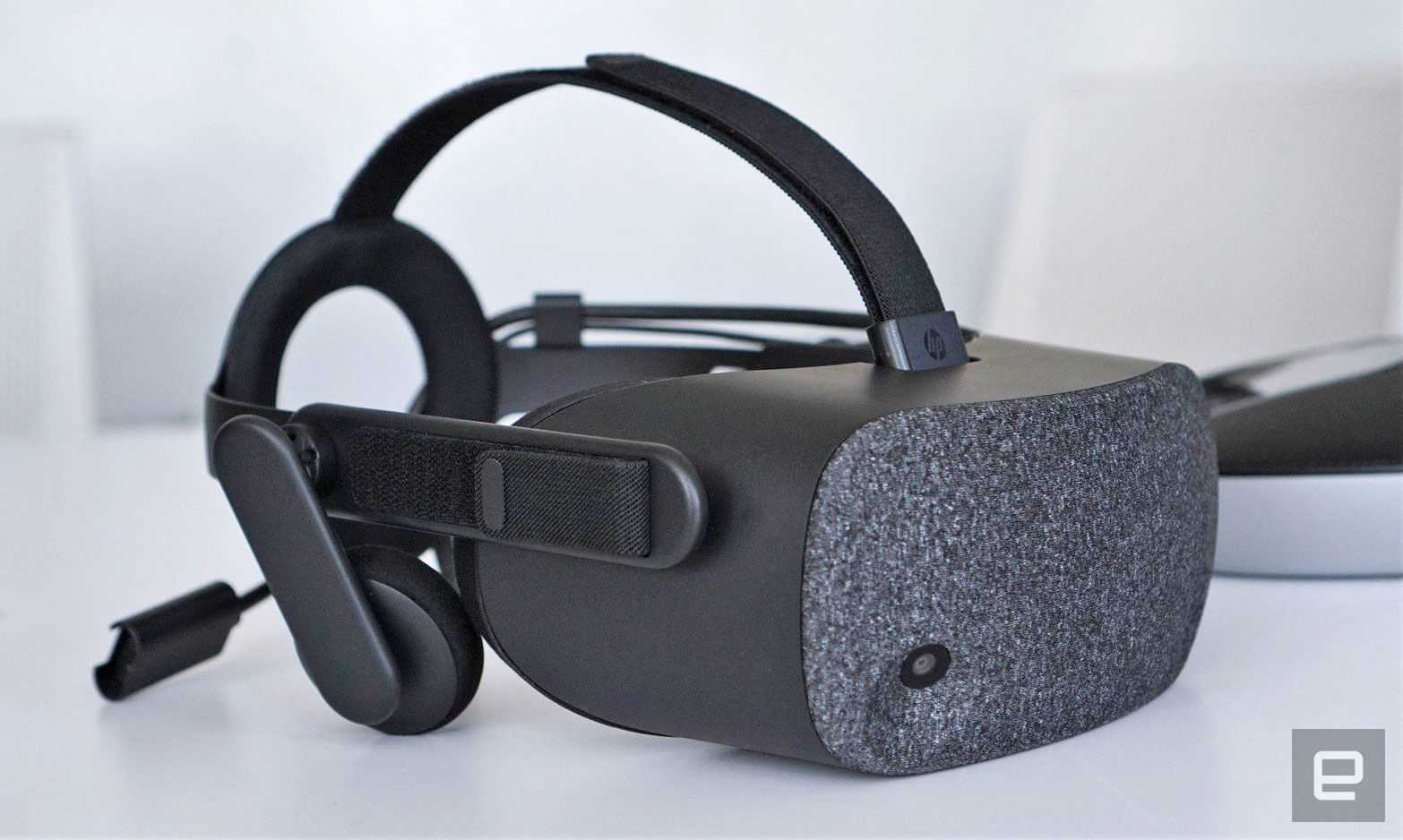 Amazon.com: hp reverb virtual reality headset - professional edition: video games
